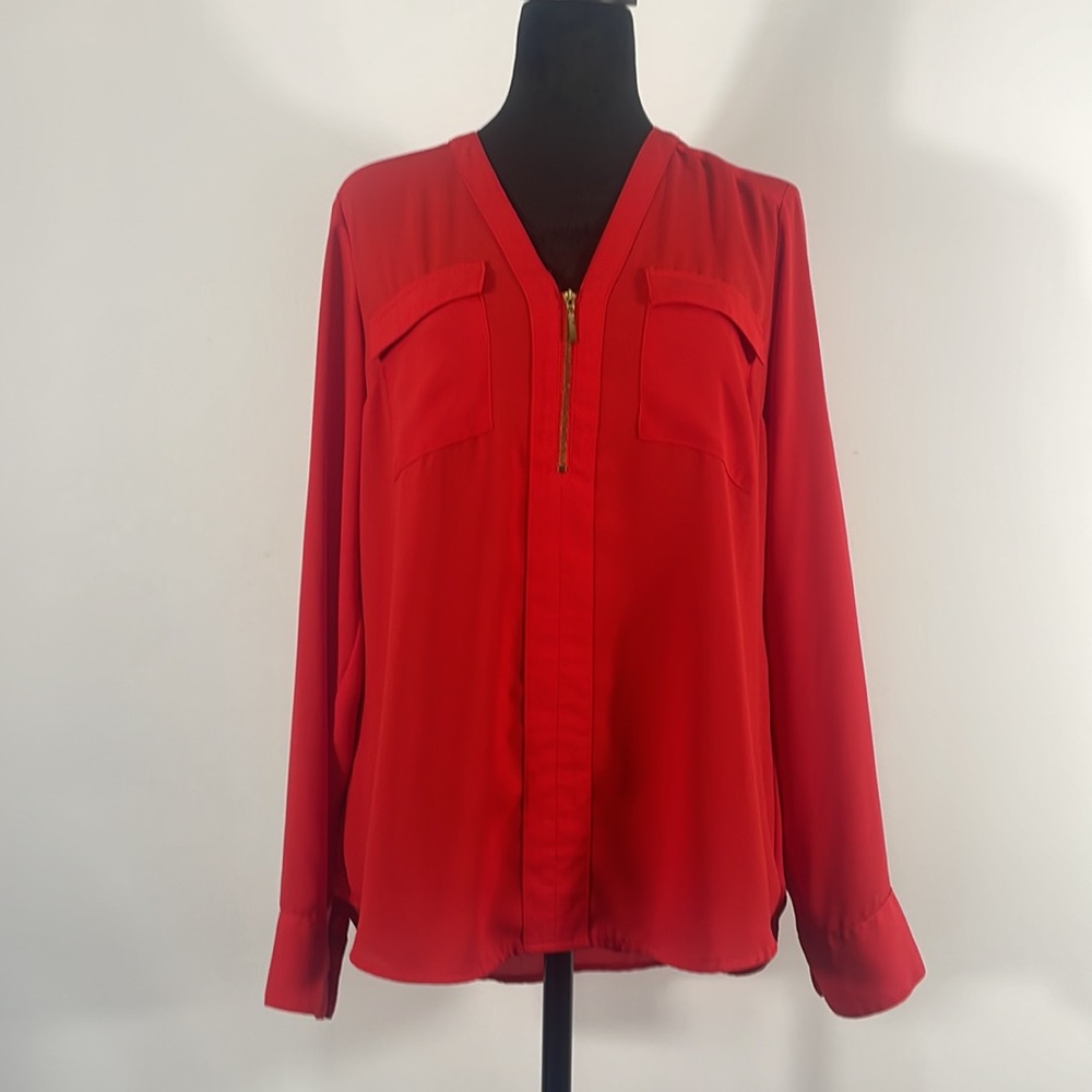 Express Red Gold front 1/4 Zipper,long Sleeve, 2 pockets, Popover top, Medium - Picture 10 of 10